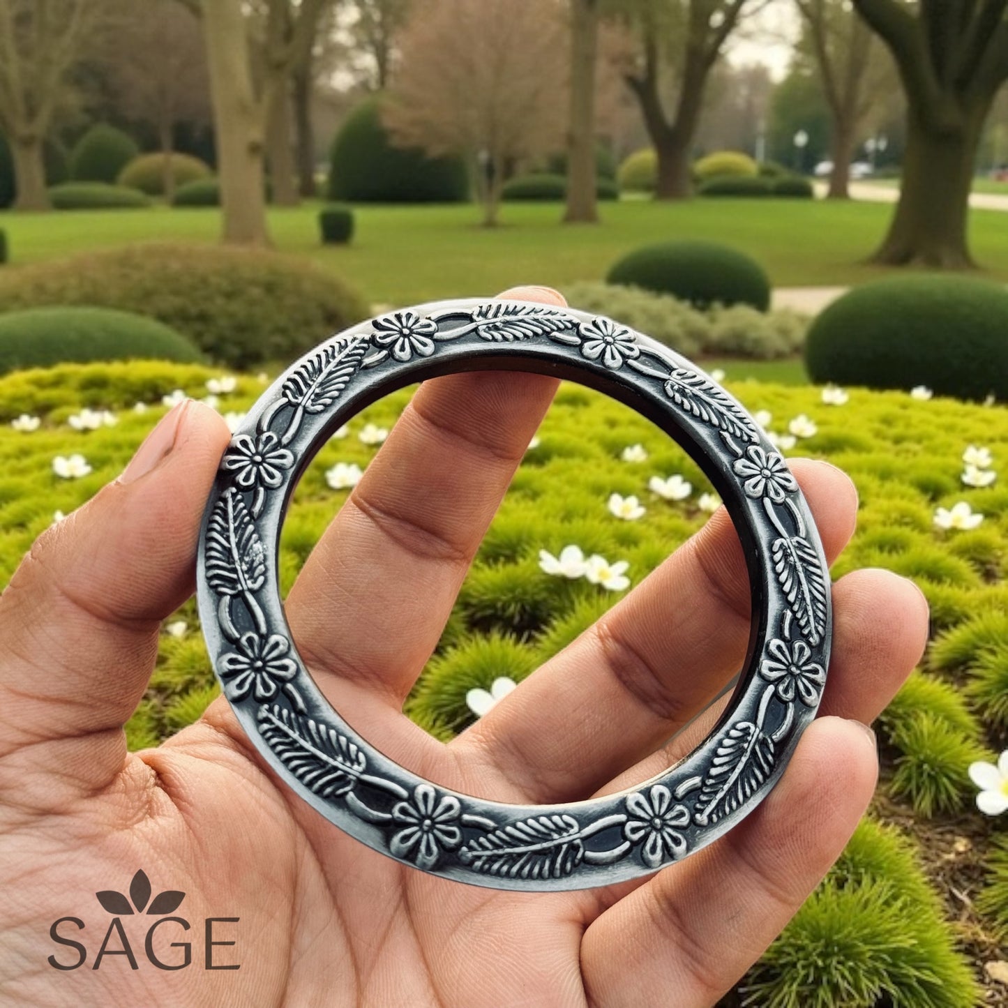 Sikh Locket and Deep Engraved Kada Combo Deal